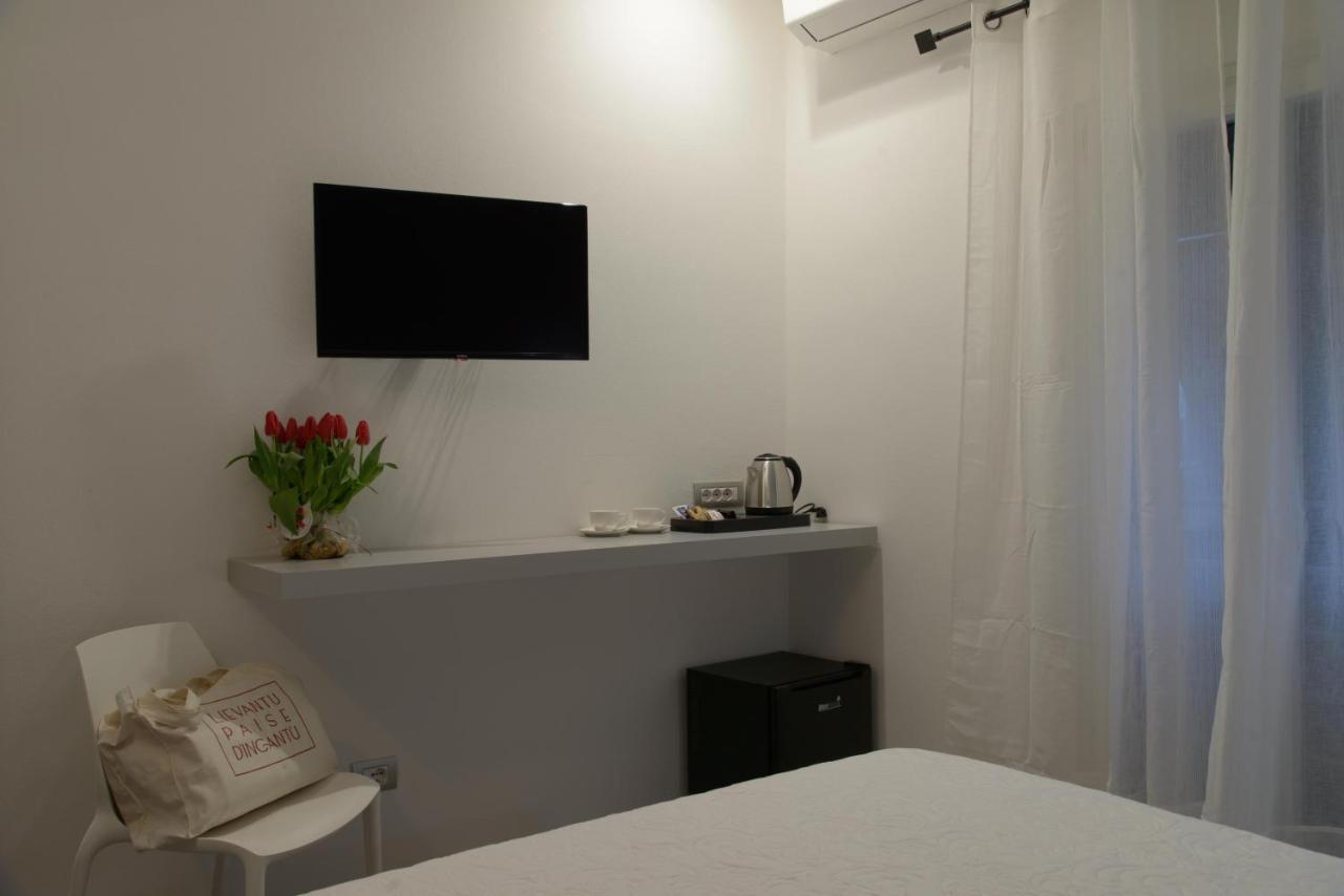 Hotel Pavian Levanto Esterno foto